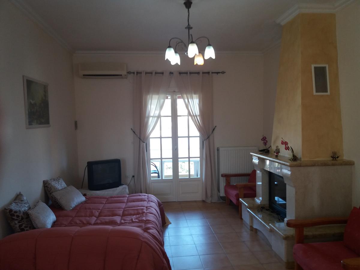 Athineos Apartments 코메넌 외부 사진