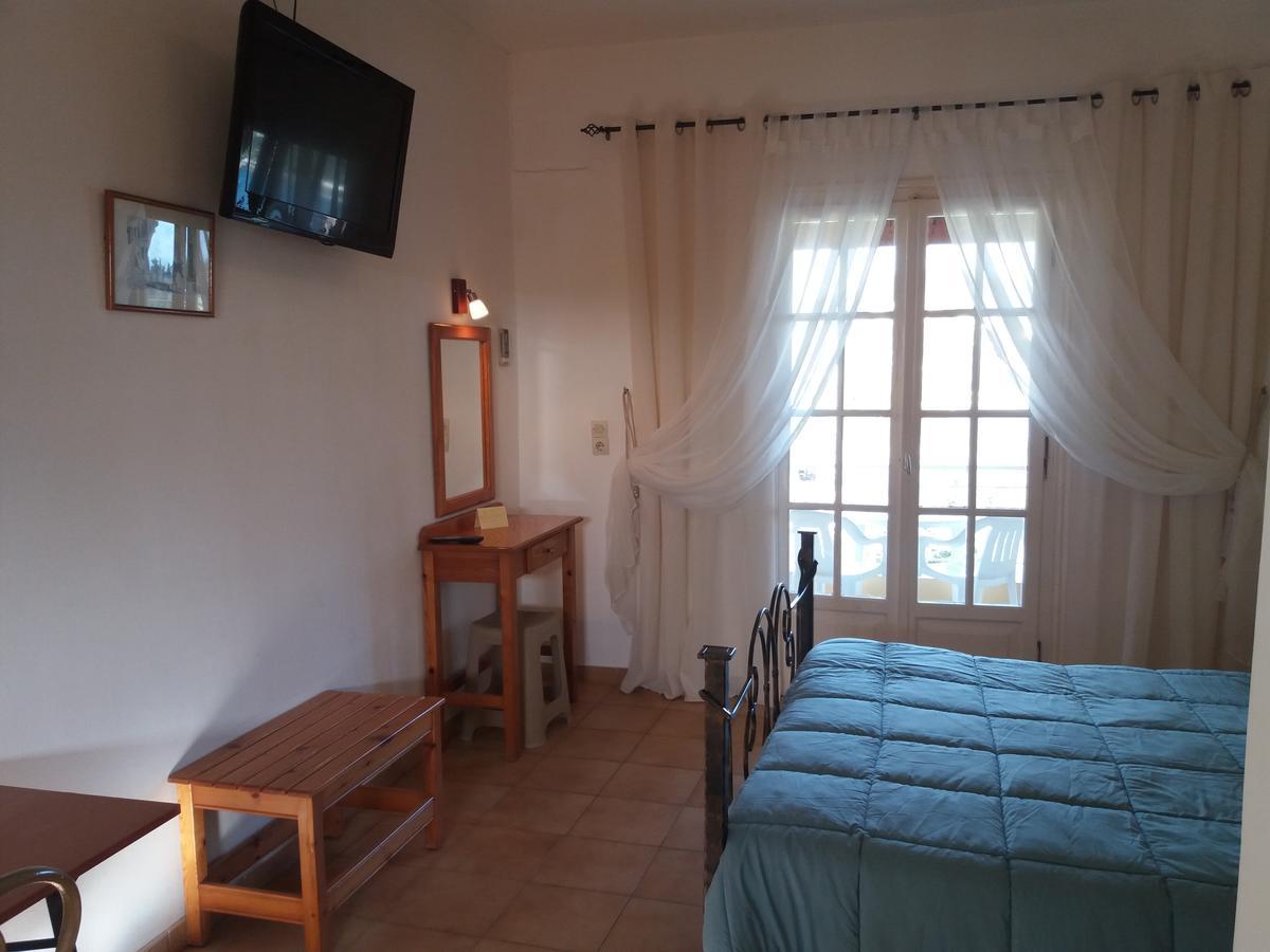 Athineos Apartments 코메넌 외부 사진